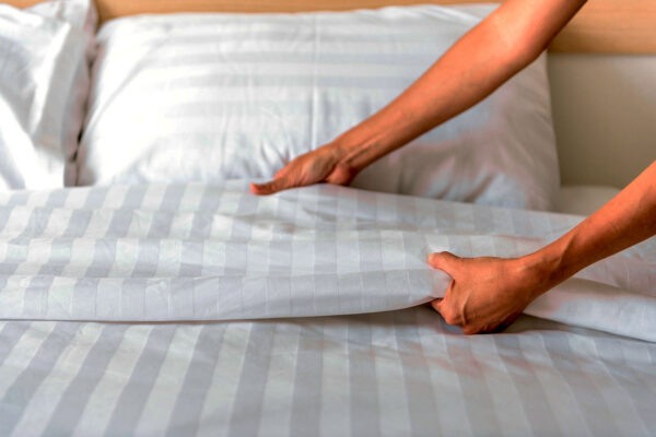 Juego Sabanas Cama King Unicolor De Lujo Blanco - Imagen 2