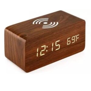Reloj Despertador Digital Con Cargador Inalambrico Led Madera